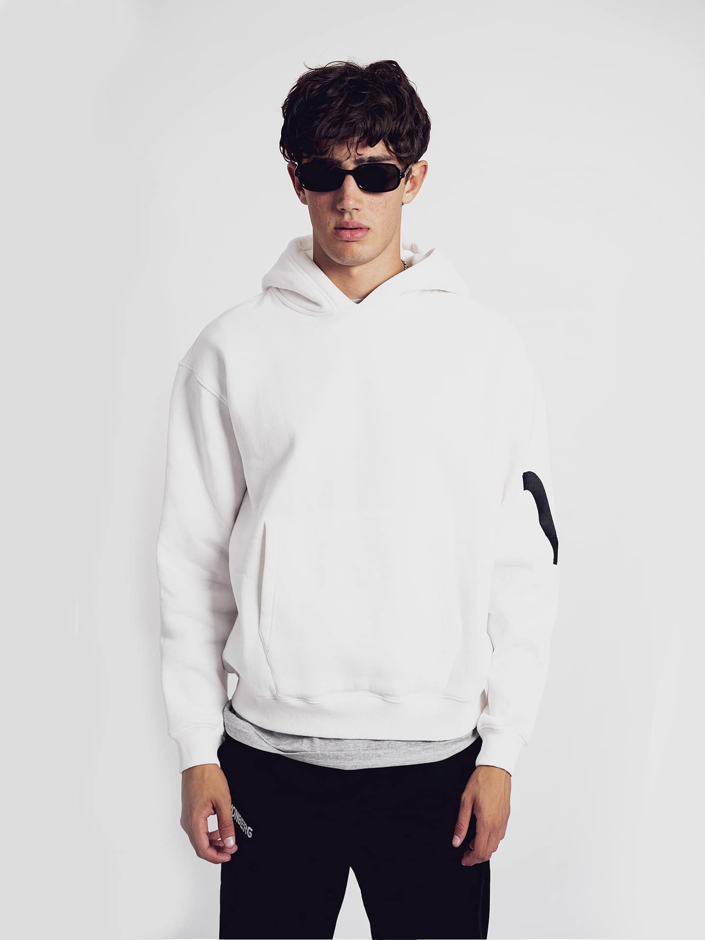 Premium Hoodies and Sweatshirts VONBERG