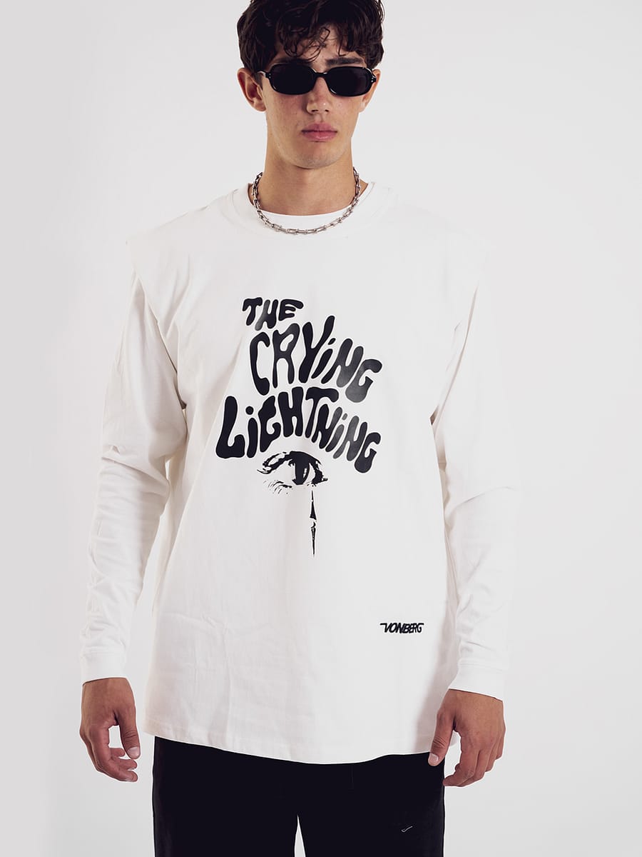 the crying lightning tee in white color for men and women